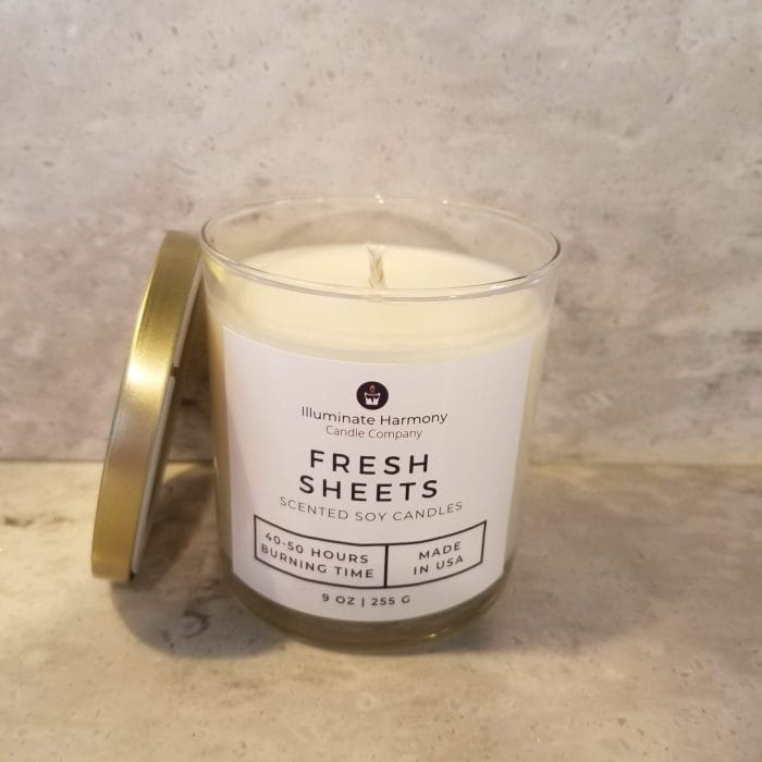 Fresh Sheets Scented Soy Candle 9 oz - Image 2