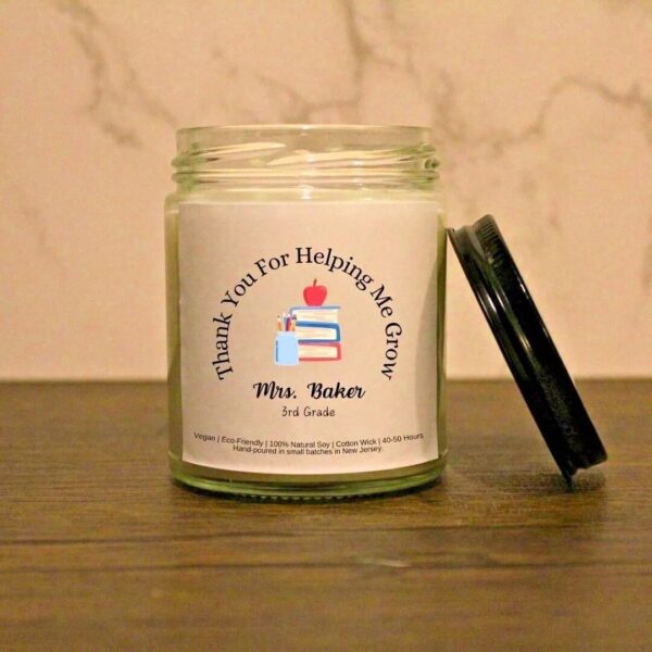 Thank You For Helping Me Grow Candle | Personalized Teacher's Day Gift Idea |Customized Gift For Teacher |Personalized Gift Idea For Teacher